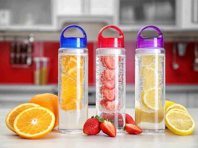 Top 15 Best Fruit Infuser Water Bottles in 2022 (Recommended)